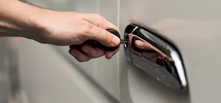 Why Choose Our Auto Locksmith Team in Pearland, TX?
