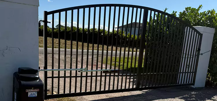 Driveway Fence Repair Pearland