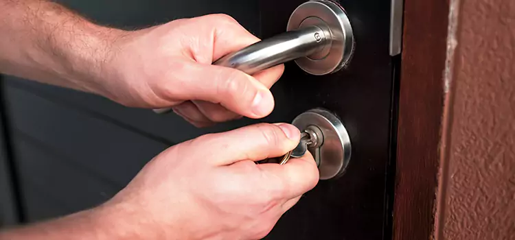 Door Closer Repair & Installation Pearland
